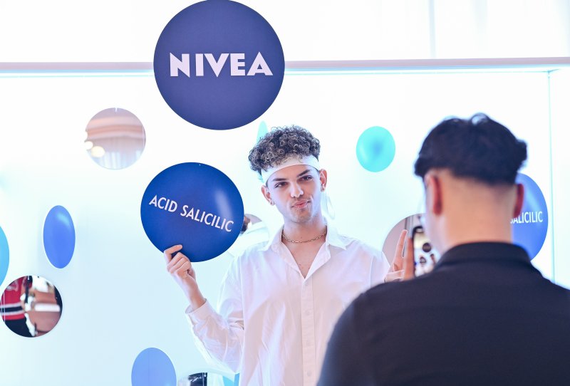 Skin to Win: The Clear Routine